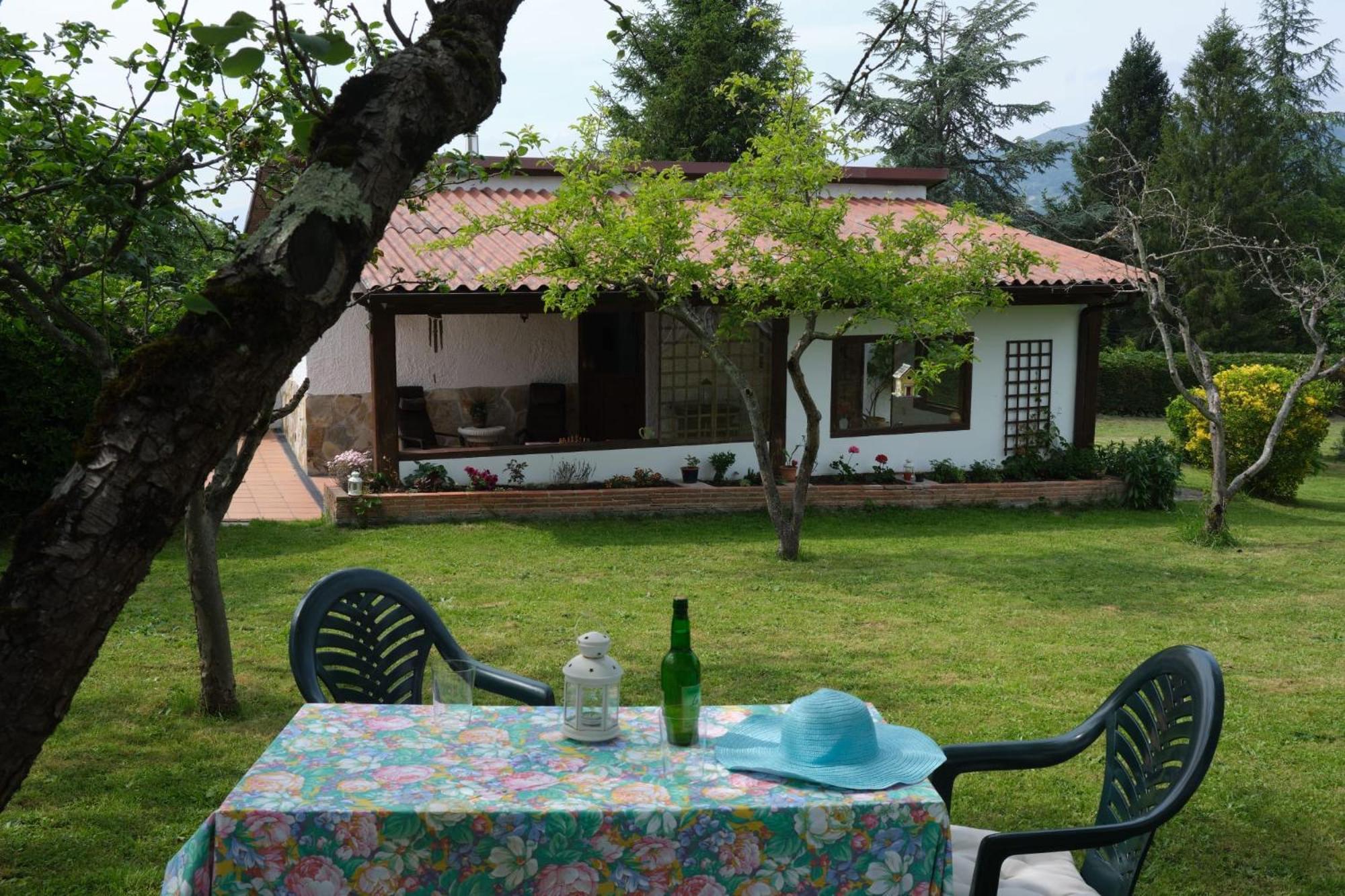 Casa Benjamin Villa Oviedo Eksteriør bilde